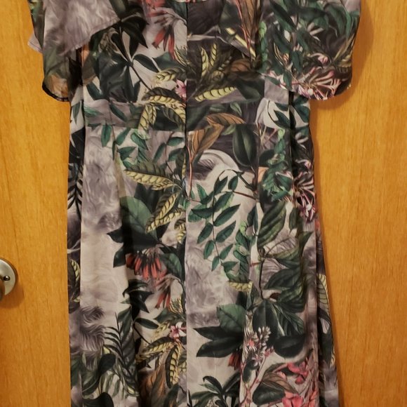 Brand New City Chic Tropical Print Maxi Dress - Picture 2 of 9